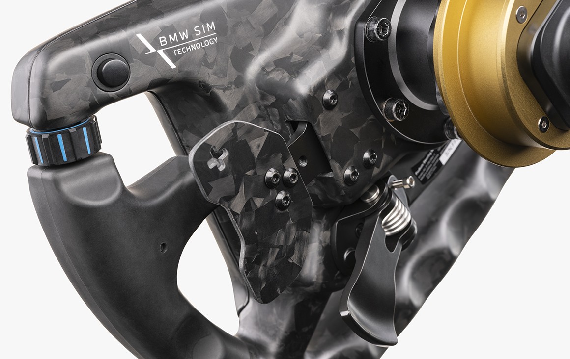 Podium Steering Wheel BMW M4 GT3 detalhe 5